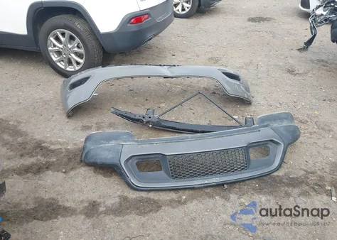 2019 Jeep Grand Cherokee Trailhawk 4X4 из США, поврежденный, VIN 1C4RJFLG7KC629367